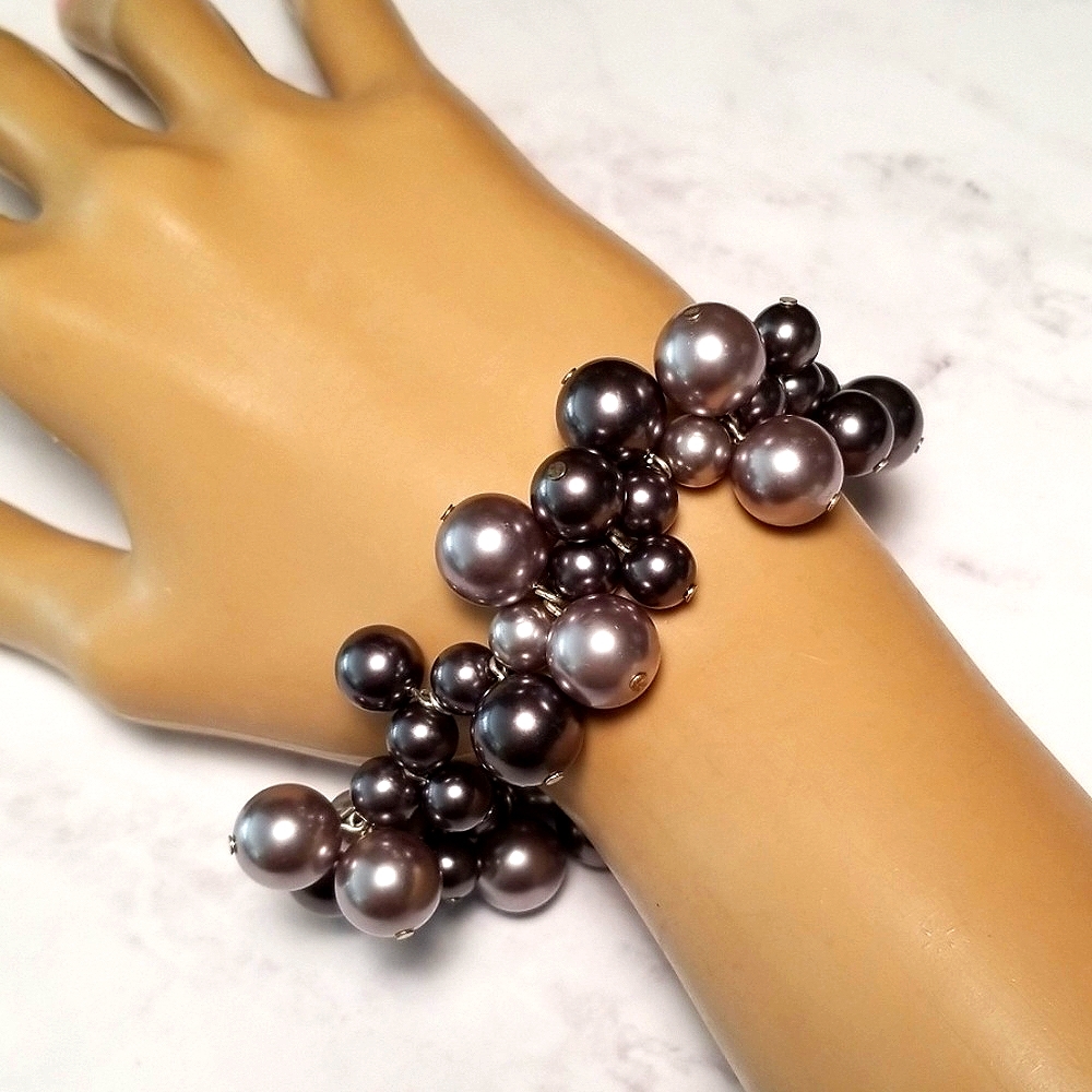 Vintage Faux Pearl Beaded Cha Cha Bracelet - Picture 3 of 10